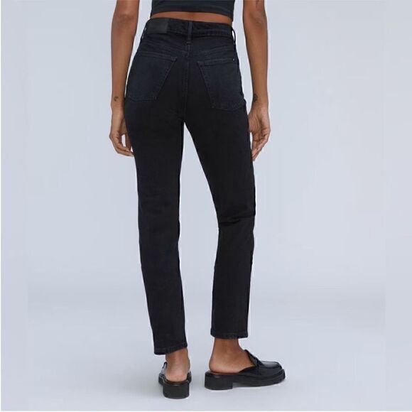 NWT Everlane Organic Cotton The Original Cheeky® Jean in Coal Size 29 Crop - Picture 2 of 16